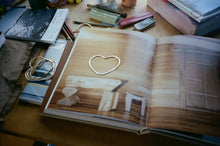 Load image into Gallery viewer, Heart Bangle