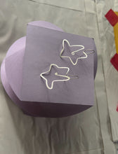 Load image into Gallery viewer, stars fine silver earrings