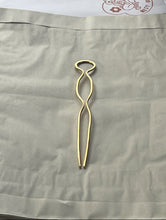 Load image into Gallery viewer, hairpins brass