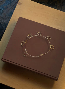 loop necklace